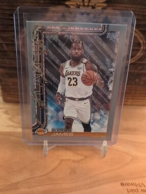 2025-26 Topps Holiday LeBron James Silver Glitter SP Lakers